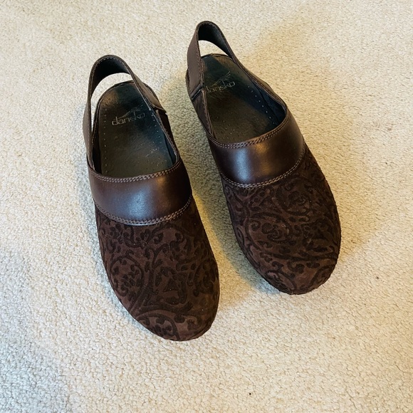 Dansko Brown Floral Suede Damask Sling Back Clogs - Picture 5 of 12